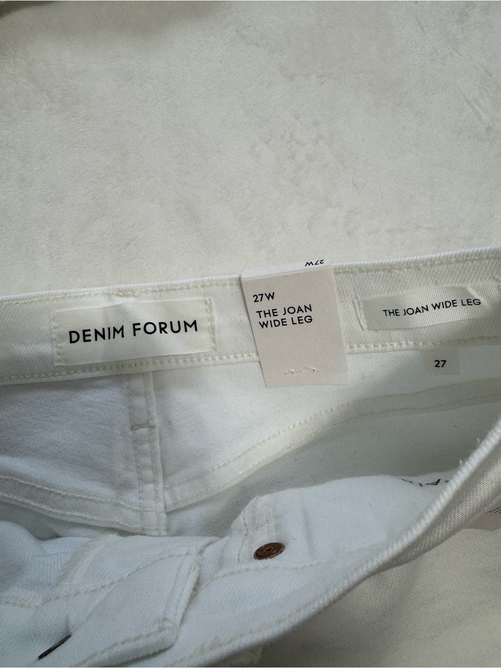 Aritzia Denim Forum The Joan Wide Leg Jeans White 27 NWT - Picture 5 of 13